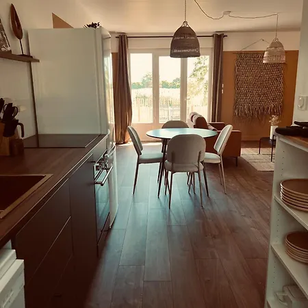 Petite Maison à La Campagne *